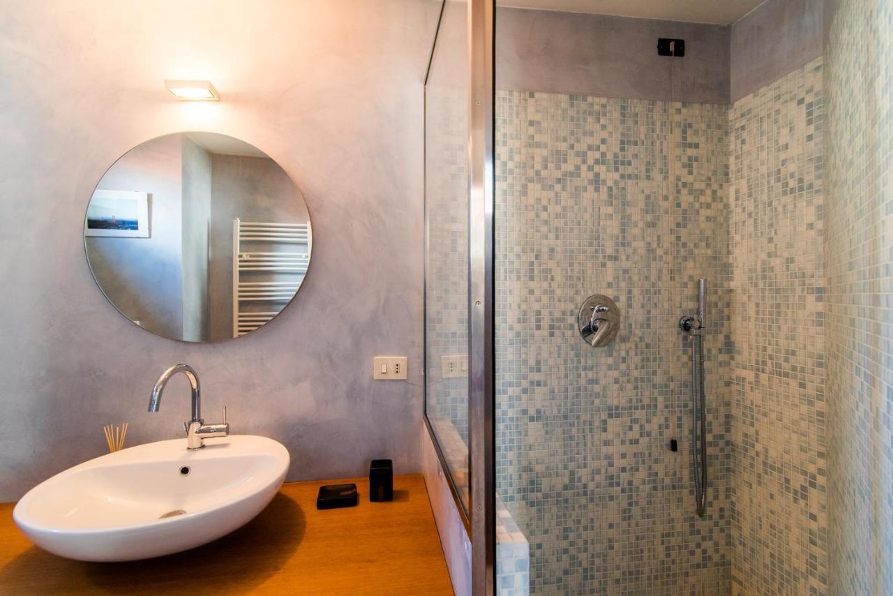 Antica Via Volta - The House Of Travelers Apartman Como Kültér fotó
